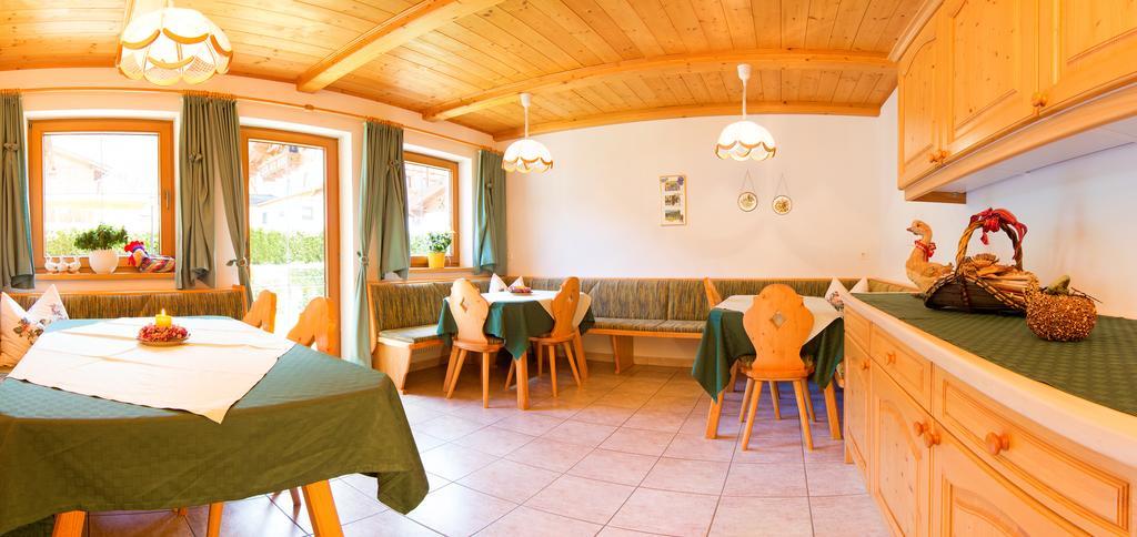 Haus Elisabeth Bed & Breakfast Neustift im Stubaital Exterior photo